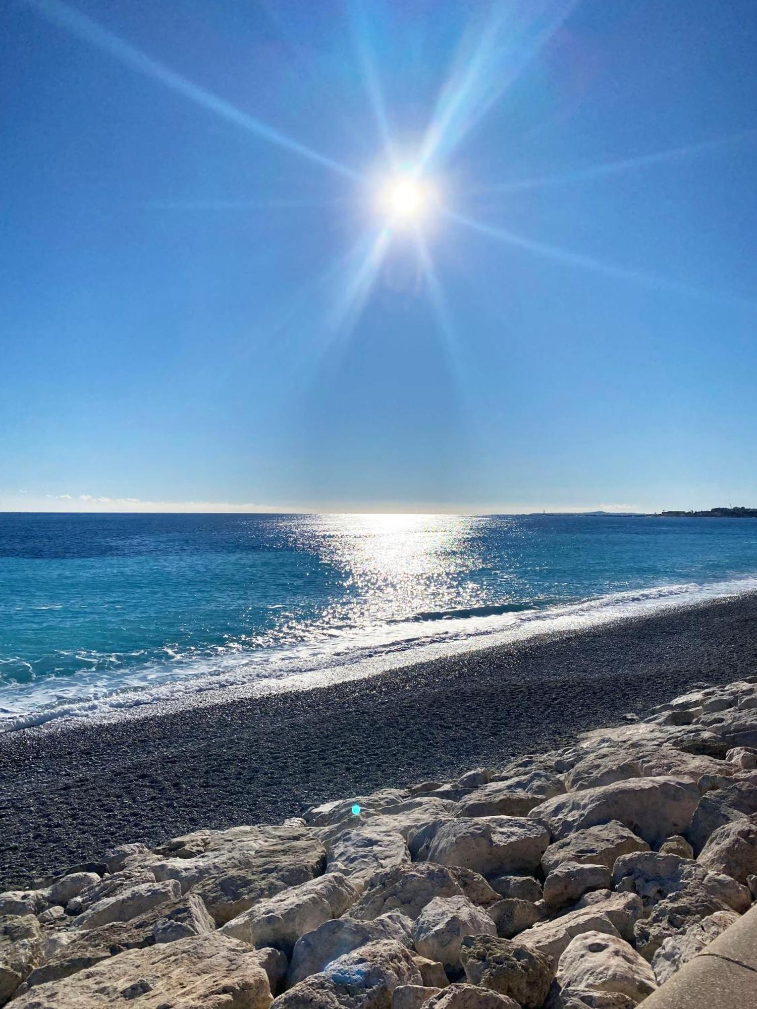 Beautiful Renovated Apartment ,Next To The Beach ! Air-C, Free Parking! Nizza Kültér fotó
